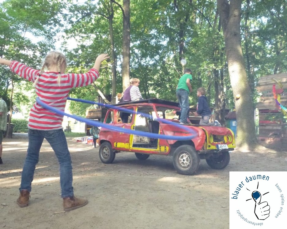 “Blauer Daumen” Adventure Playground Donation